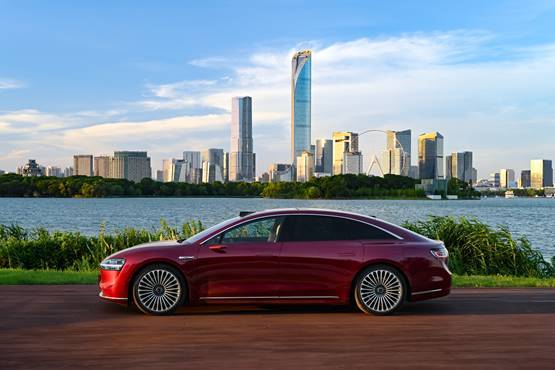 豪华旗舰轿车是怎样炼成的?享界S9超级工厂大揭秘