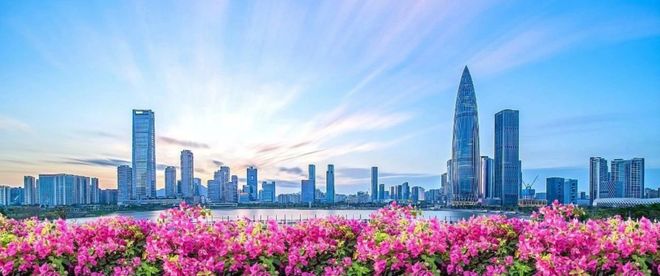 全国首个！全国产芯片！万卡集群点亮！