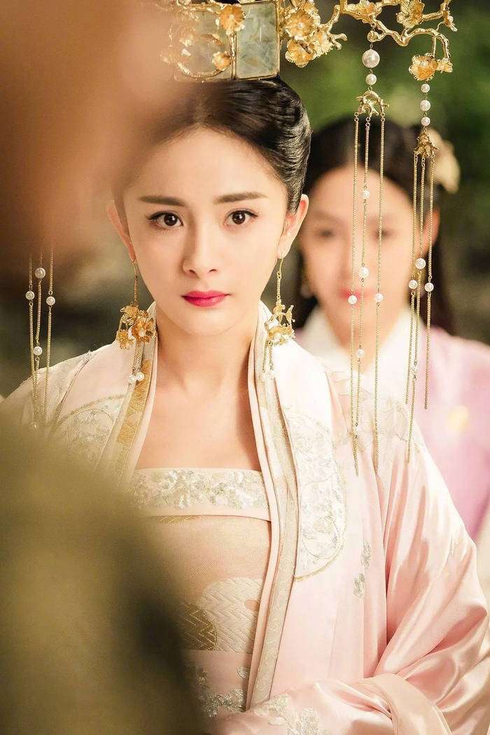 杨幂新剧《江山大同》演北魏冯太后，挑战历史剧能否摆脱流量标签