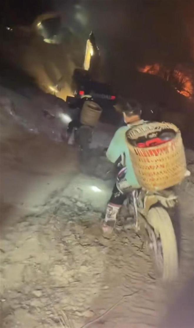 极目时评81号越野摩托车手“龙麻子”，真正的骑士！