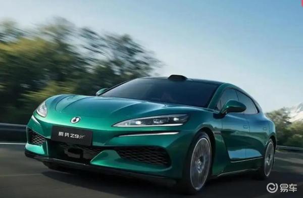 纯电续航超过1000公里，新能源汽车正朝着高电量和长续航的目标迅猛发展!