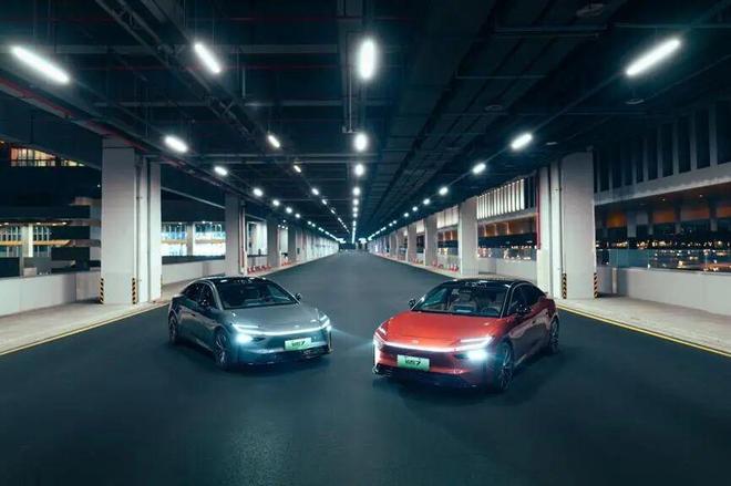 满配不超20万，丰田铂智7上市，权益售后皆有亮点