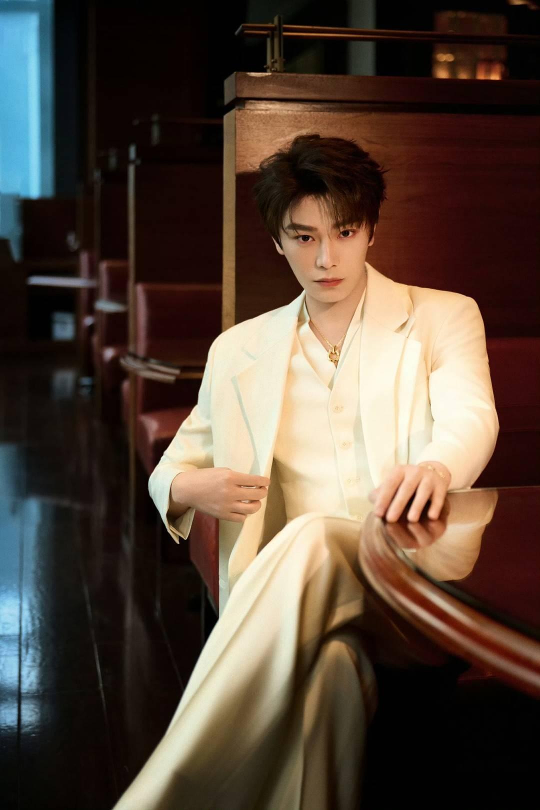 丁禹兮品牌活动现场硬核送礼 宠粉进入“黄金时代”?