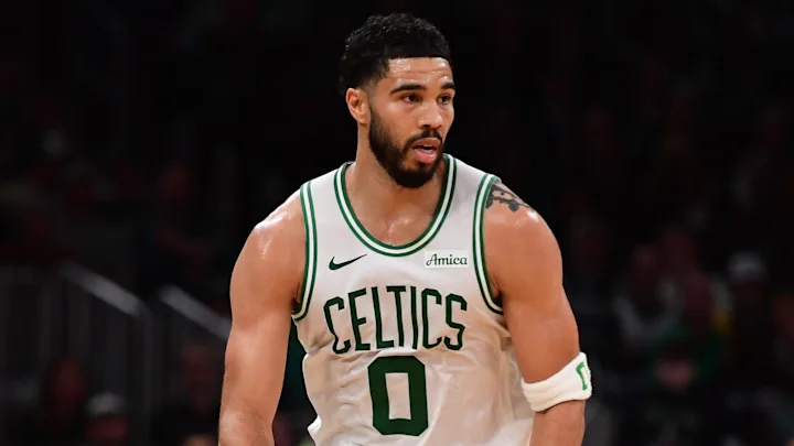 塔图姆复出以来场均20.9分9.1板4.2助，命中率39.9/32.3%