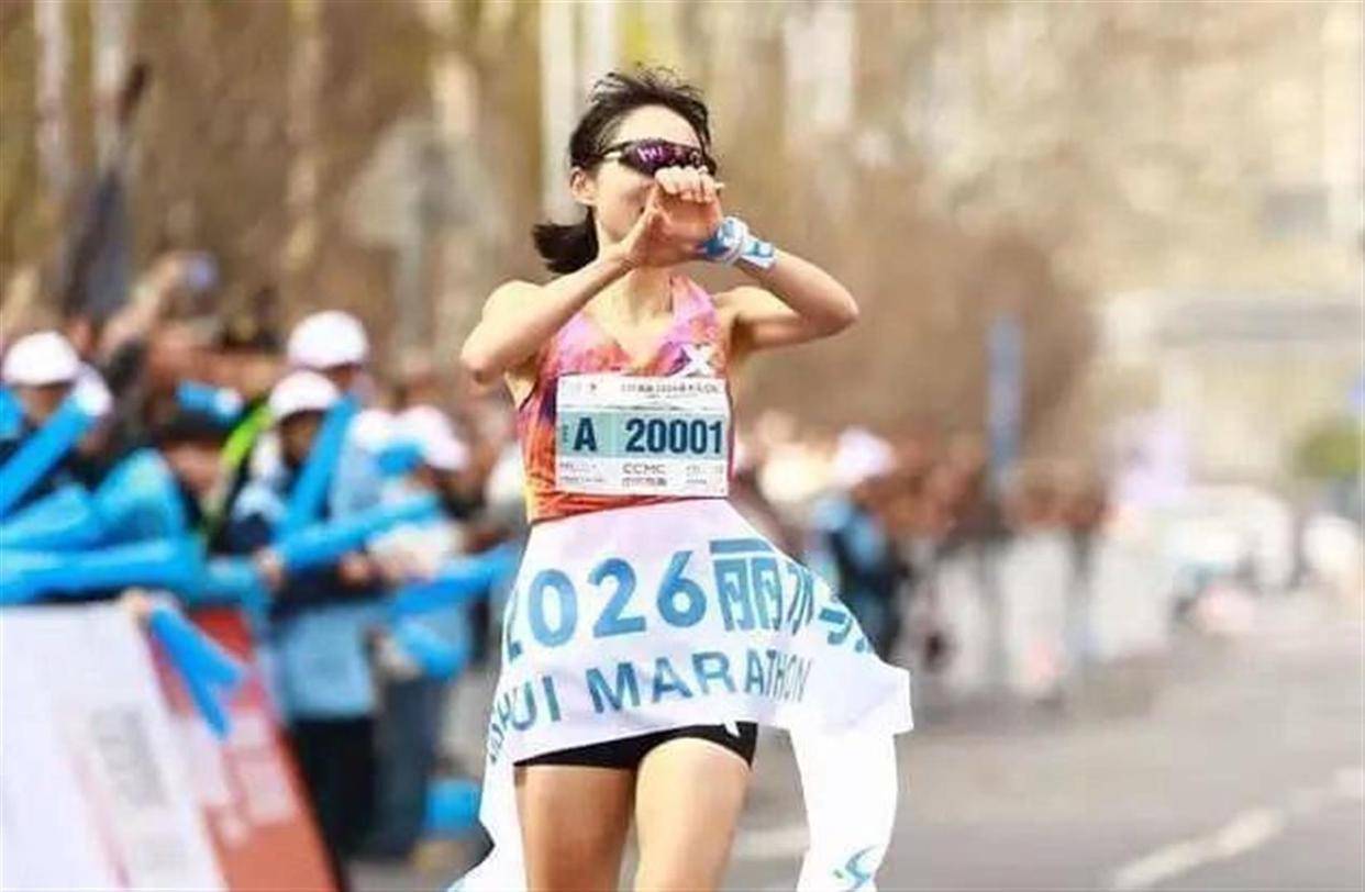 太拼了！张水华7天两赛冲连冠，奖金出场费加豪车超丰厚