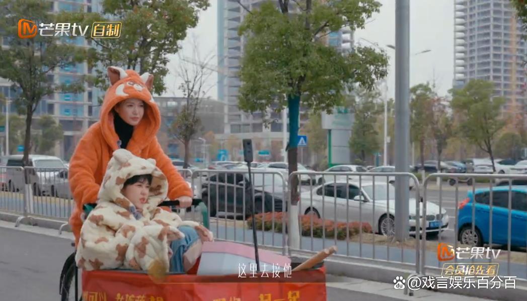 声生不息:开心果周深化解尴尬,爆笑模仿容祖儿,名场面引爆热搜