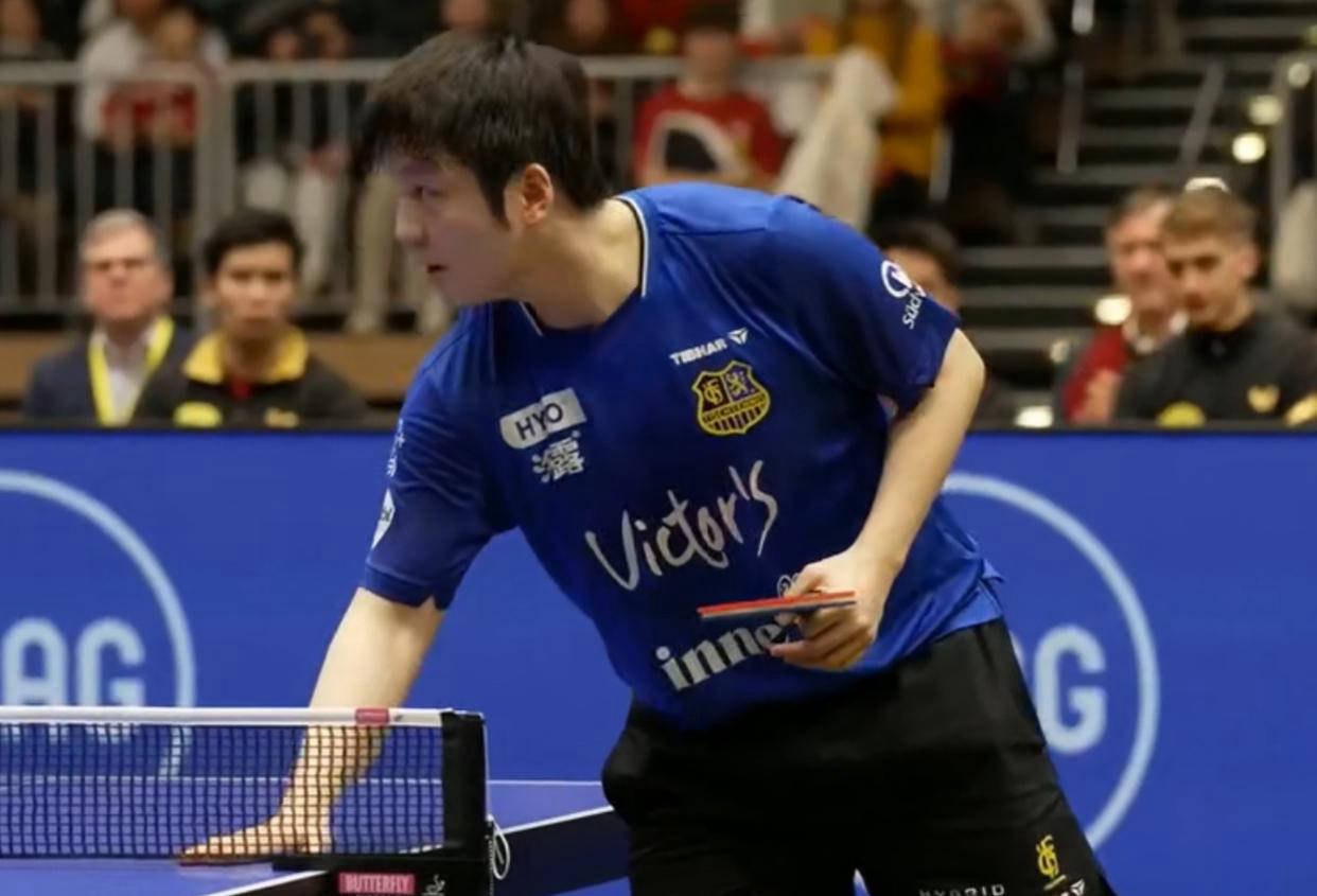 樊振东逆转贾哈，后三局关键分制胜助萨尔布吕肯斩获首胜！