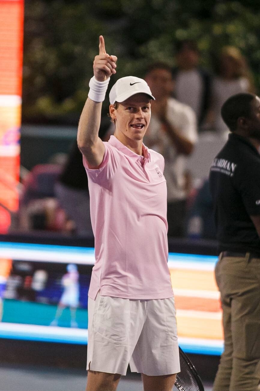 Sunshine double几人实现？辛纳再创两纪录 和萨巴同时完成壮举