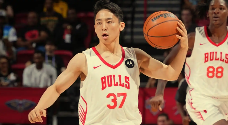 河村场均19分11助攻，还有G联盟历史得分王助力，结果还没进季后赛