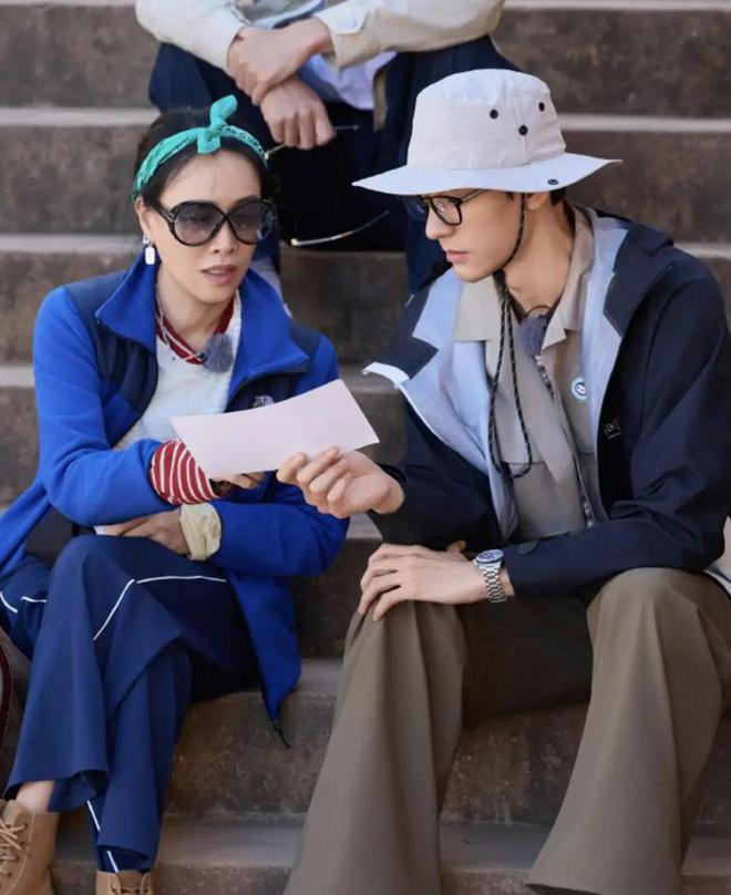 那英“我去搞定版权”，网友：那英没有版权就让龚俊唱