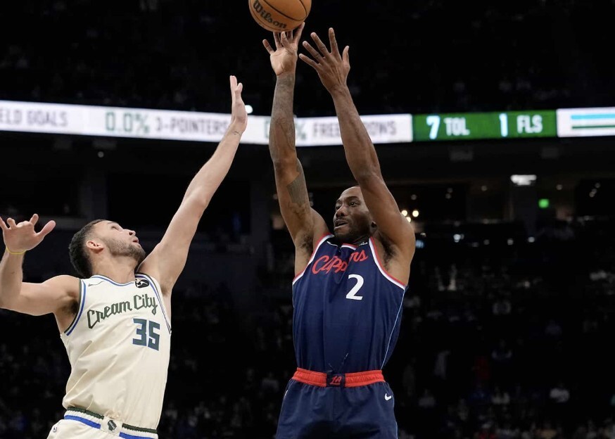 卢：伦纳德的健康是保证胜率的根本，面对逆境我们从没有放弃