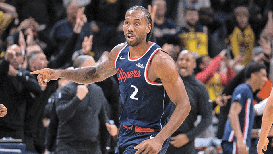 伦纳德全场出战22分钟，16投8中、三分7中4得到20分8篮板