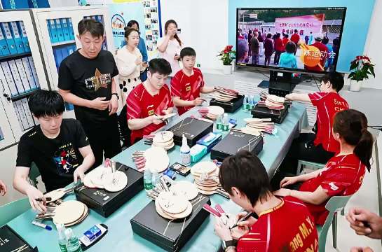 国乒主力王楚钦孙颖莎樊振东马龙王曼昱陈梦备战新赛季