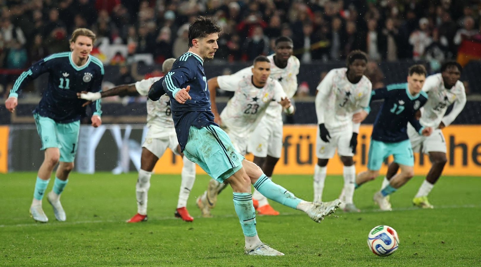 德国2比1加纳，哈弗茨点射翁达夫绝杀