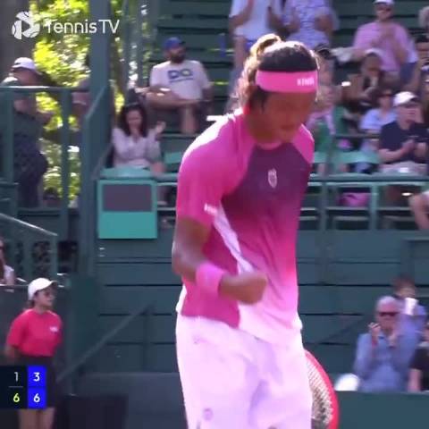 张之臻红土赛季首战告捷，即时排名飙升24位