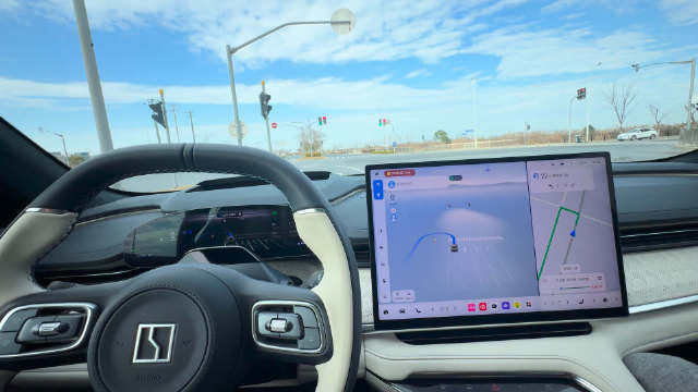 极氪千里浩瀚智驾进步显著，吉利整合资源重塑研发体系