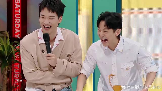 高圆圆是会做导演的，直接让杨迪做选择，何炅爆笑