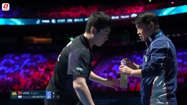 国乒梁靖崑澳门世界杯2比3不敌西福恩特斯，王皓强调主动出击