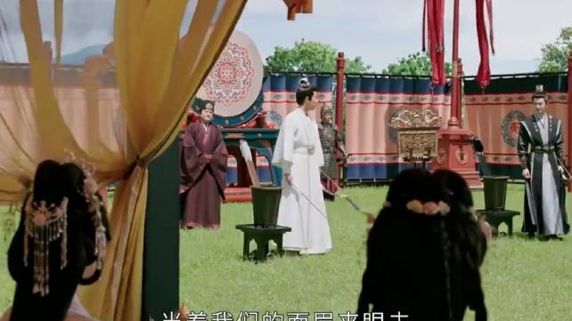 凤凰台上：据说这是任嘉伦演的剧中唯一活到最后的女主，来看看吧