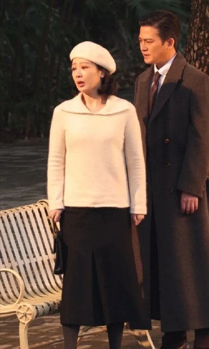 杨紫造型争议背后：内娱女星的审美枷锁与破局之路