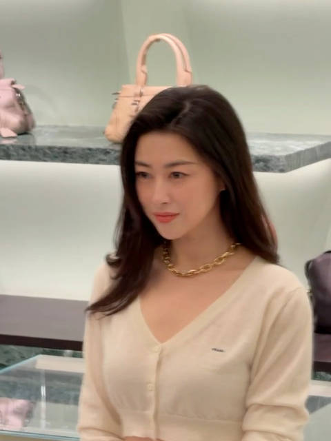 朱珠顶光生图 状态绝了！这波生图太能打