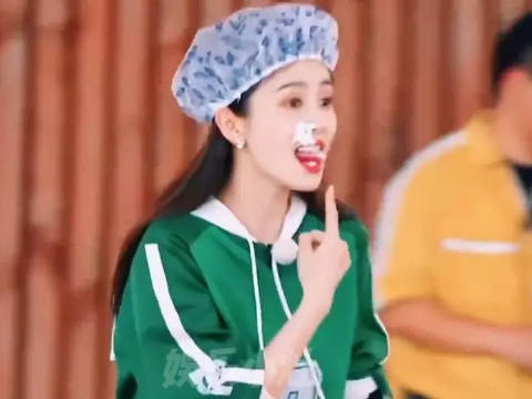 范丞丞和白鹿是啥冤种姐弟啊！两人跑男里暧昧不了一点，全是笑点