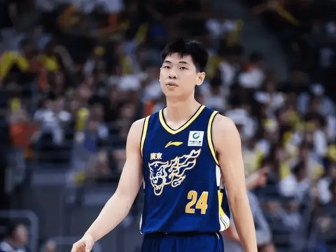 广东复仇江苏！徐杰+胡明轩+三外齐爆，张皓嘉末节崛起，小崔打铁