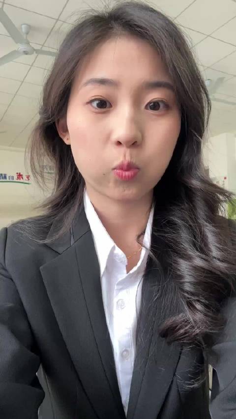 完全是银行经理