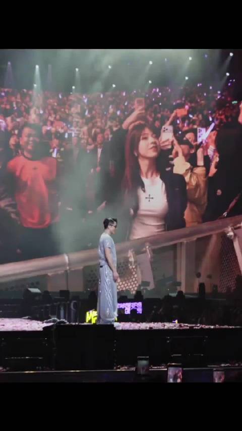 幸运观众与郭富城同台共舞