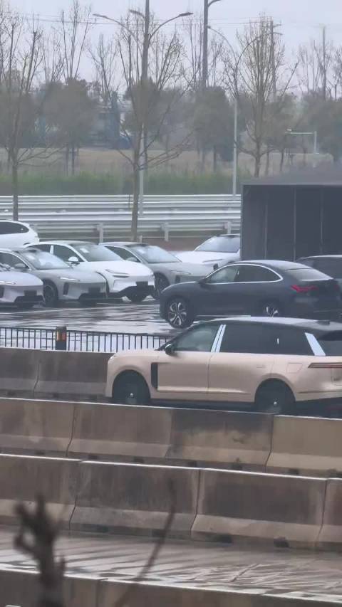 蔚来ES9展车10天后抵店，技术发布会即将举行