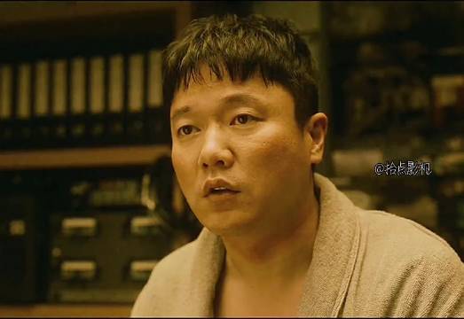 穷小子来洗澡，结果一夜暴富