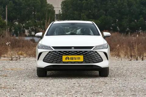 10-12万插混家轿怎么选？2026款秦L vs 秦PLUS DM-i实测对比