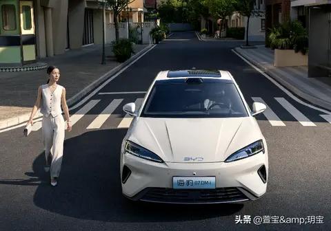 26款海豹07DM-i上市:续航1585km+激光雷达，重塑中大型轿车市场