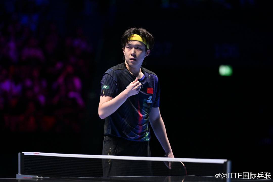 热闻|王楚钦3-0约内斯库，收获乒乓球世界杯小组赛开门红！