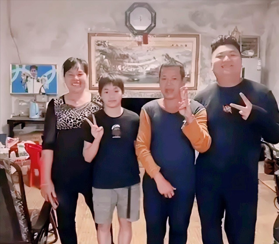 全红婵：我改变了全家人命运！也让全家人被骂 禁止弟弟妹妹继续练跳水