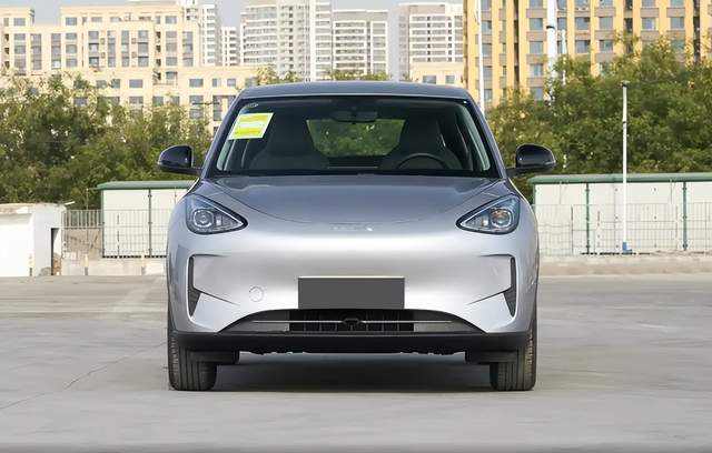 大量消费者投诉吉利星愿因公告过期无法上牌，有经销商称系厂家配货问题