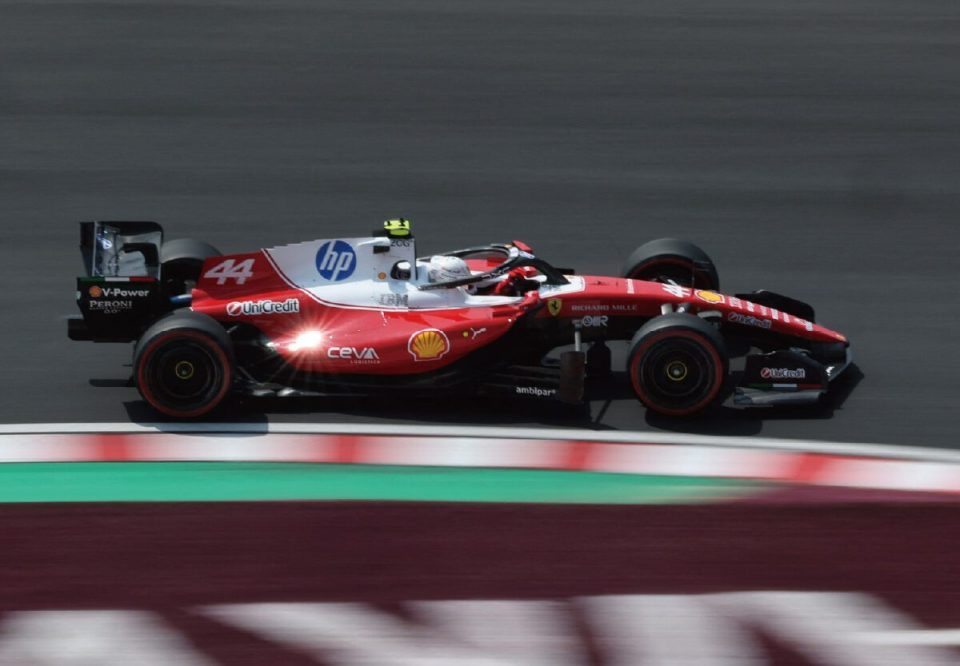 法拉利赛车动力断崖式崩盘，汉密尔顿：下一站我要换引擎