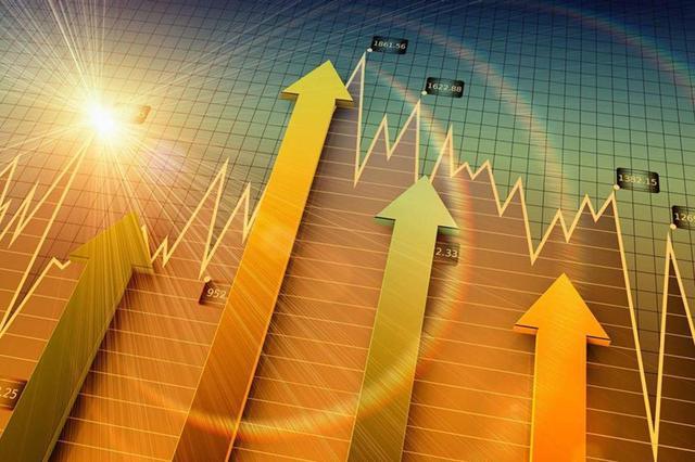 第一个交易日，银行板块大涨，整个10月，银行板块的行情值得期待