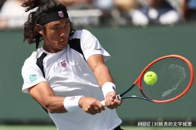 中国男网1胜1负！张之臻送油条横扫，会师头号种子，吴易昺3连败