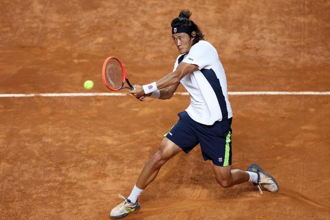 ATP罗马大师赛：张之臻完胜谢尔顿首进16强,将战资格赛选手蒙泰罗