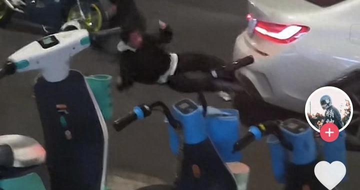 张雪机车法务曾帮自家车主维权：遭宝马别车后还被打，打人者被拘留罚款