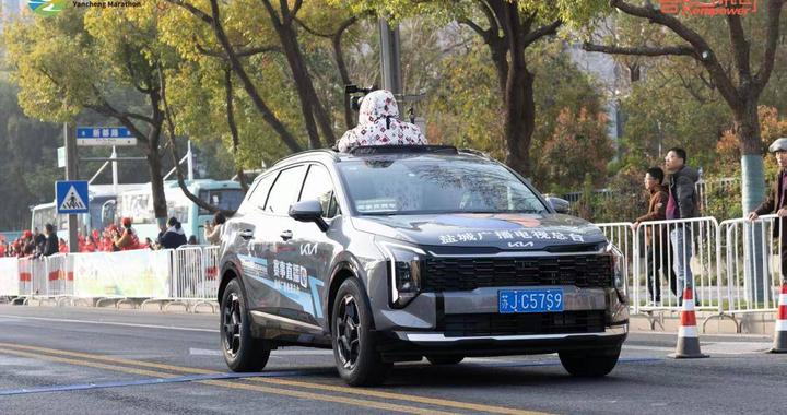 1.5万名跑者奔赴热爱 新狮铂拓界领衔护航2026悦达起亚盐城马拉松