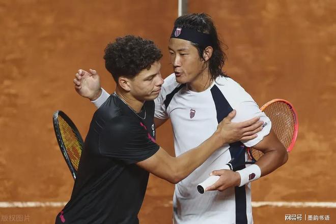 张之臻：横扫谢尔顿！挺进16强！