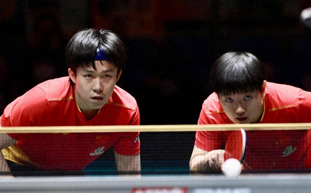 国乒最新动态：莎头双双退赛，樊振东流利秀英文，陈梦跨界助力黄晓明