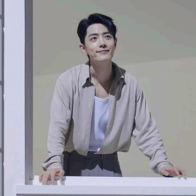 肖战2号飞青岛进组 《十日终焉》备受期待