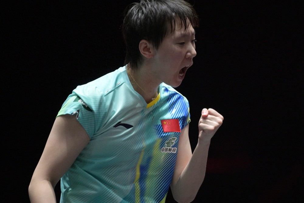 王曼昱3-0轻松过关!蒯曼3-2拒绝被逆转,周启豪打头阵赢中日对决