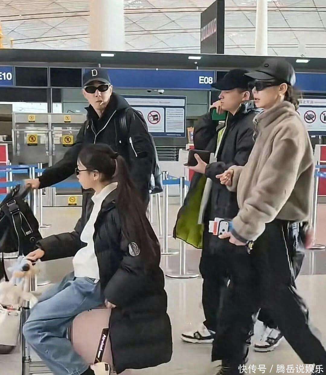戚薇女儿转眼长成大姑娘，小的时候和妈妈一个样，长大了更像爸爸