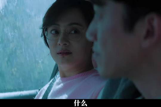 孙俪回应蒋欣调侃，新剧颠覆性演技引关注