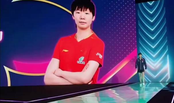 王曼昱3比0横扫阿库拉，晋级澳门世界杯16强