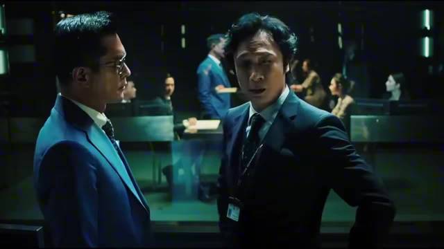 警员质问上司警队有鬼后被派危险任务